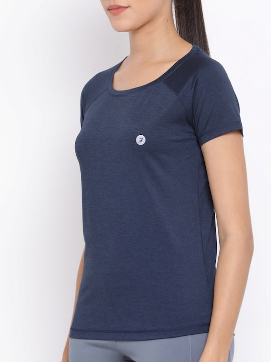 Women's Blue Solid Round Neck T-shirt – bukkumstore
